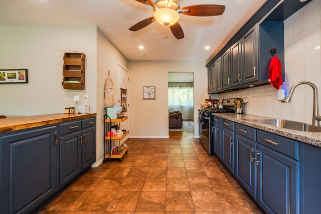 15 Sexton Drive 15 Sexton Drive, Xenia, OH 45385