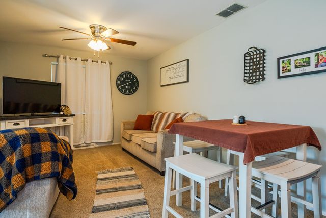 15 Sexton Drive 15 Sexton Drive, Xenia, OH 45385