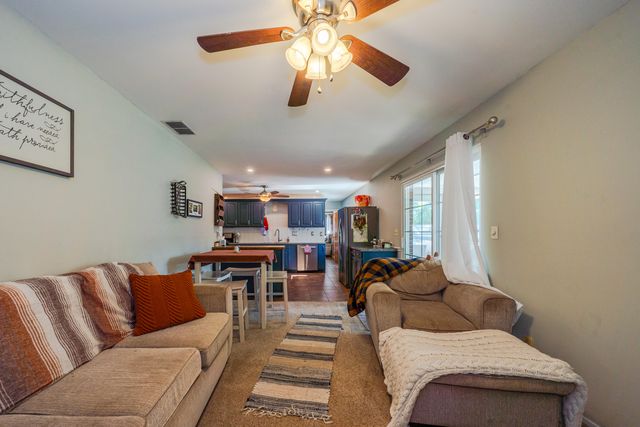 15 Sexton Drive 15 Sexton Drive, Xenia, OH 45385