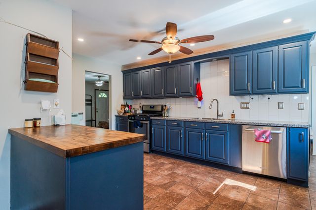 15 Sexton Drive 15 Sexton Drive, Xenia, OH 45385