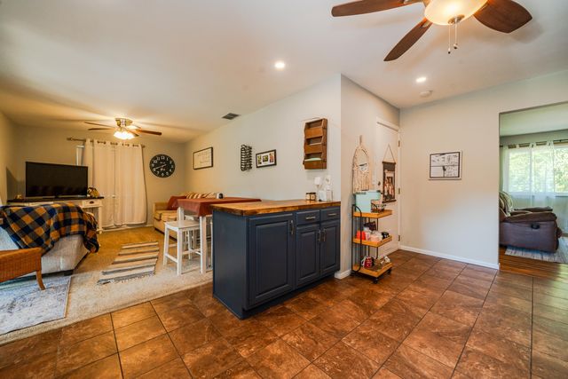 15 Sexton Drive 15 Sexton Drive, Xenia, OH 45385