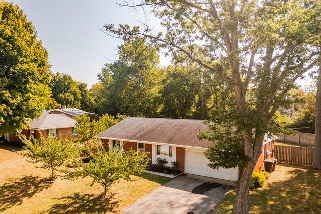 15 Sexton Drive 15 Sexton Drive, Xenia, OH 45385