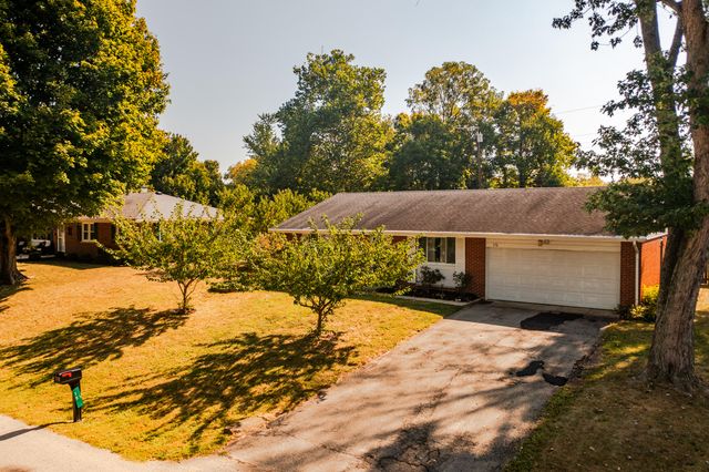 15 Sexton Drive 15 Sexton Drive, Xenia, OH 45385