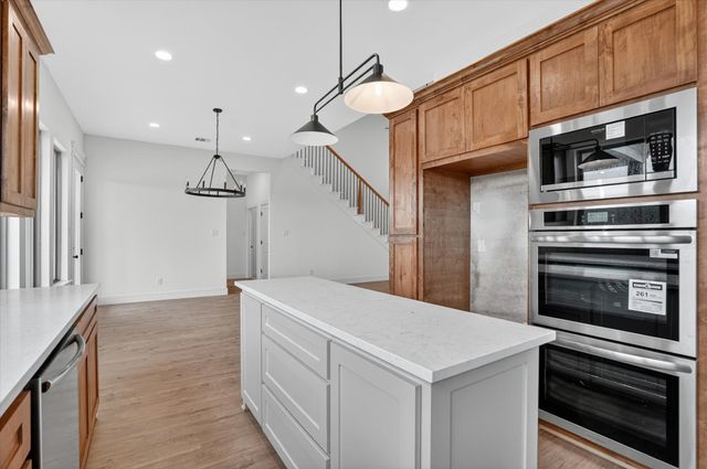 225 Kilkenny Road, Poolville, TX 76487