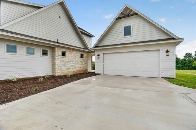 225 Kilkenny Road, Poolville, TX 76487