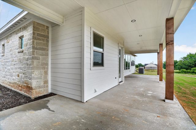 225 Kilkenny Road, Poolville, TX 76487