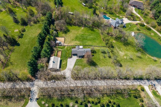 272 Inwood Rd, Chester Twp, OH 45177