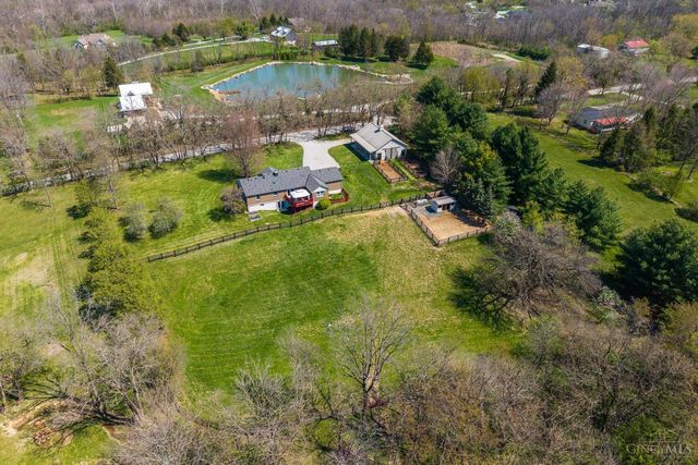 272 Inwood Rd, Chester Twp, OH 45177