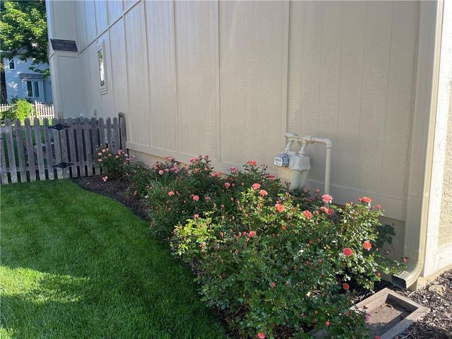 12412 Beverly Street, Overland Park, KS 66209