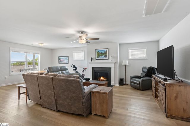 116 Ella B Lane, Easley, SC 29640