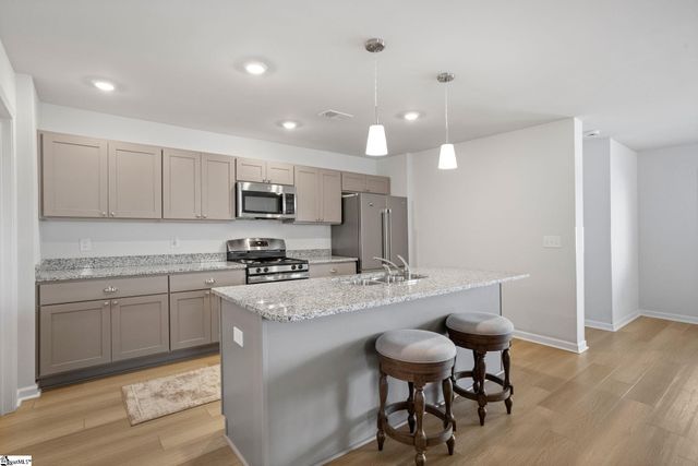 116 Ella B Lane, Easley, SC 29640