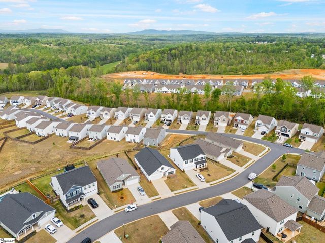 116 Ella B Lane, Easley, SC 29640