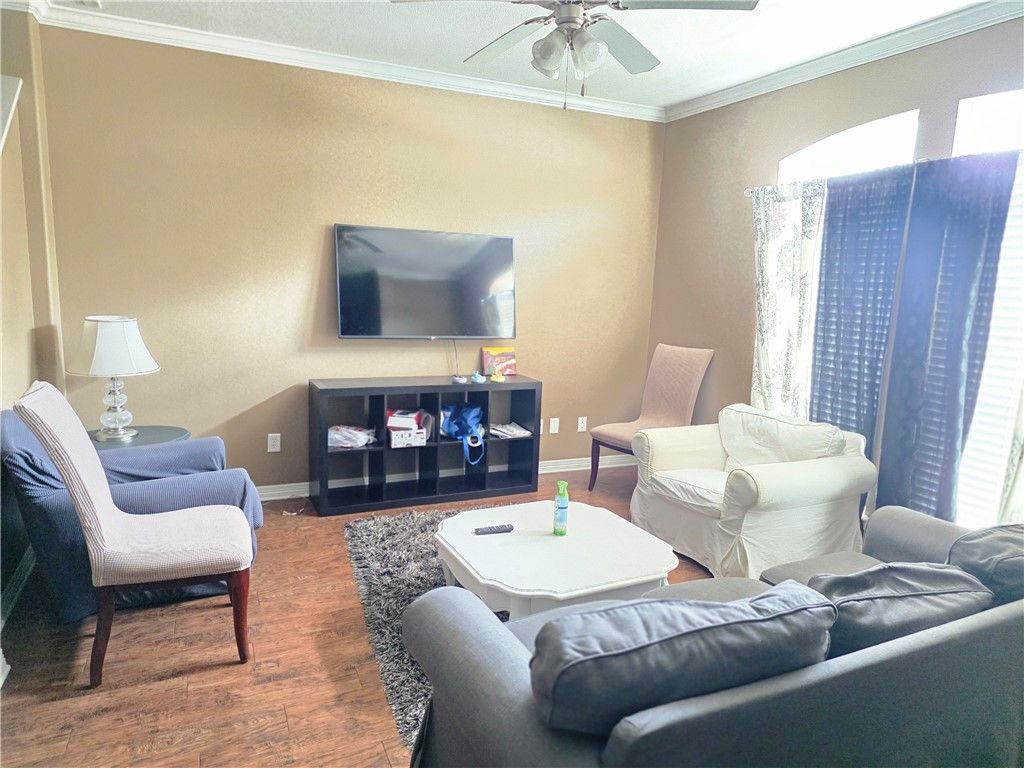 305 Holleman Drive E 1406, College Station, TX 77840 — photo 5