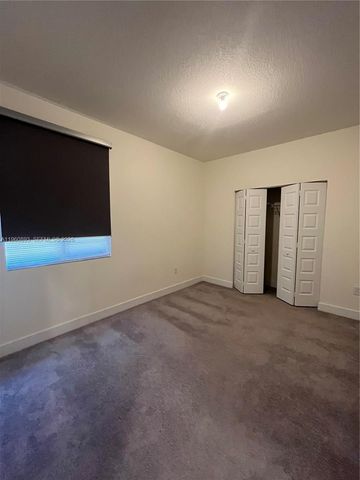 4935 NW 84th Ave 0, Doral, FL 33166