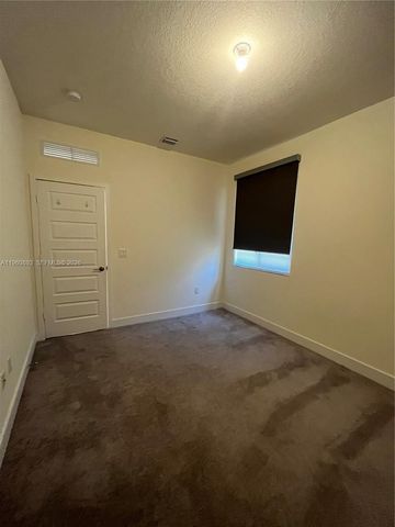 4935 NW 84th Ave 0, Doral, FL 33166