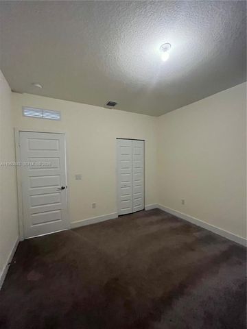 4935 NW 84th Ave 0, Doral, FL 33166