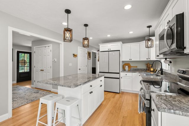 109 Spruce Street, Middleboro, MA 02346