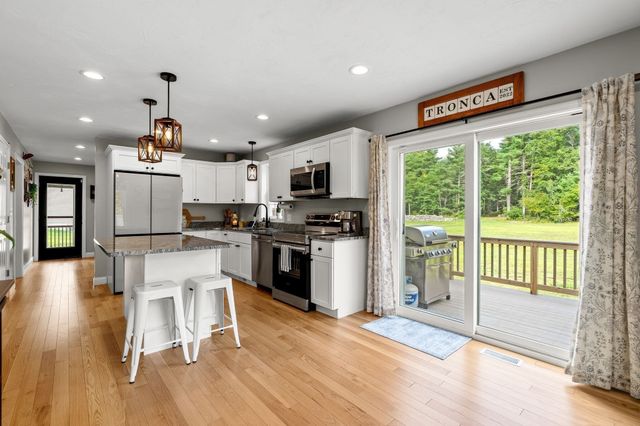 109 Spruce Street, Middleboro, MA 02346