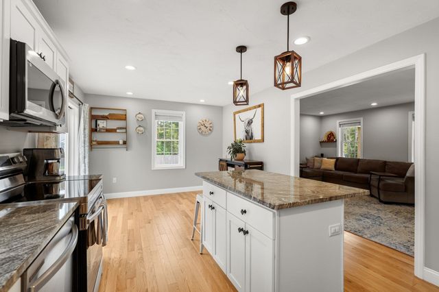 109 Spruce Street, Middleboro, MA 02346