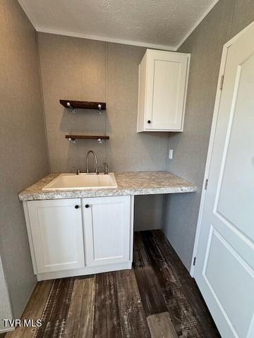 147 California Road, Church Hill, TN 37642