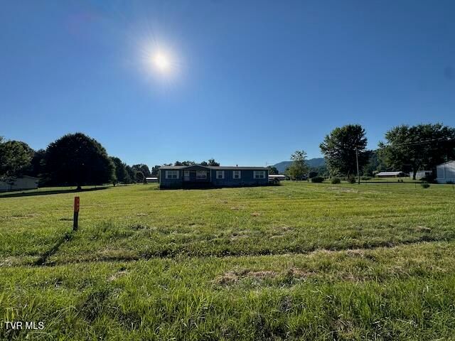 147 California Road, Church Hill, TN 37642