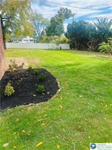 4208 Windsor Drive, South Whitehall Twp, PA 18104