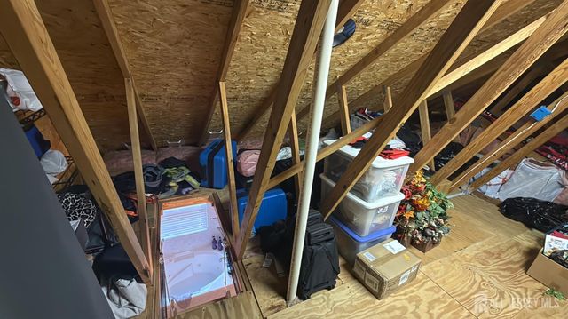 18 Tall Oaks Court, Old Bridge, NJ 08857