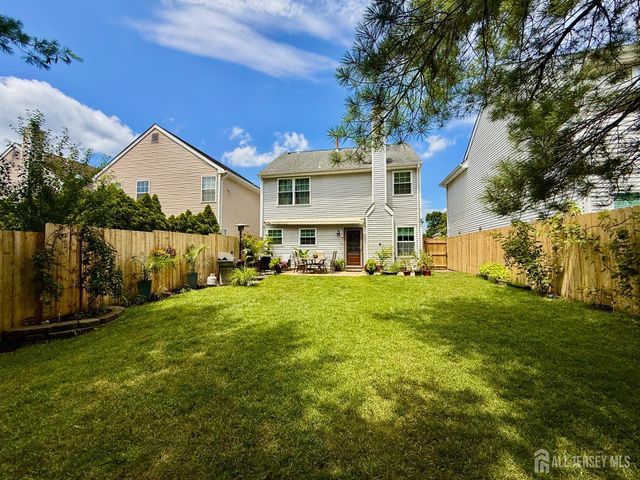 18 Tall Oaks Court, Old Bridge, NJ 08857