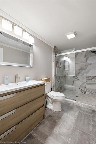 8723 Lakeshore Road, Lexington, MI 48450