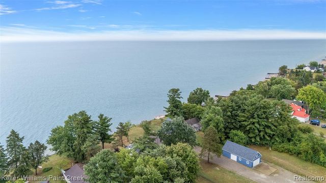 8723 Lakeshore Road, Lexington, MI 48450