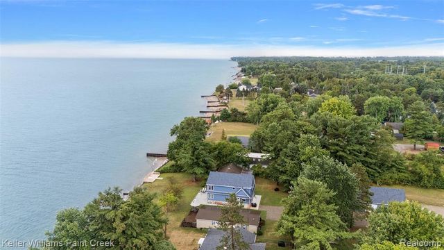 8723 Lakeshore Road, Lexington, MI 48450