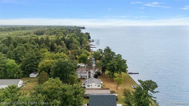 8723 Lakeshore Road, Lexington, MI 48450