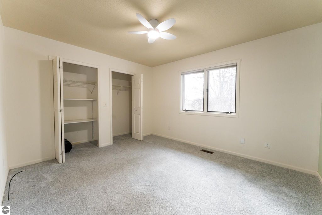 Image 18 of property listing at 130 Peachwood Lane, Mt Pleasant, MI 48858