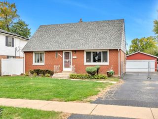 7948 Merrimac Avenue, Burbank, IL 60459