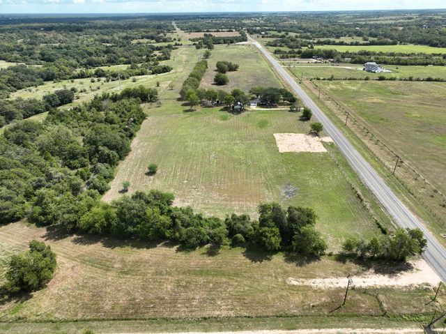 5846 Fm 949, Sealy, TX 77474