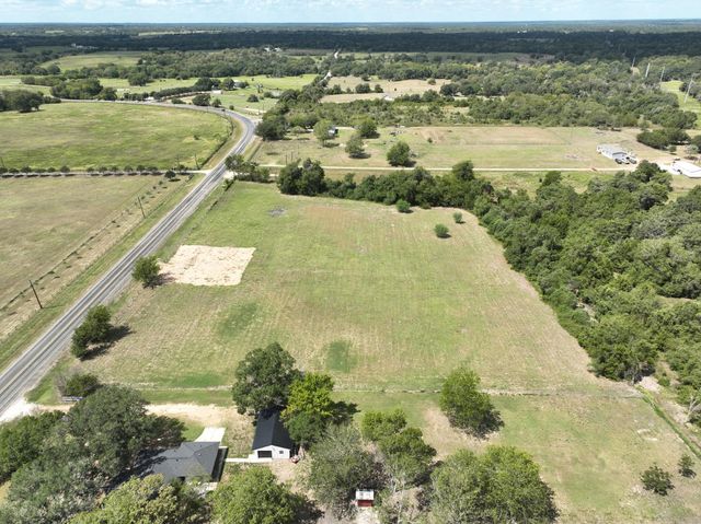 5846 Fm 949, Sealy, TX 77474