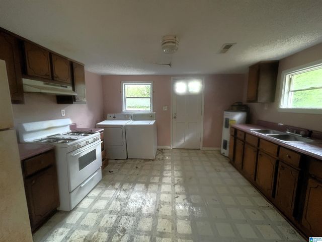 7649 GEORGIA AVENUE, Leeds, AL 35094