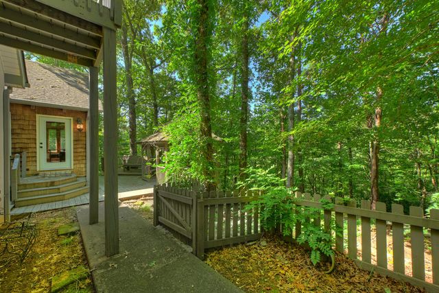 181 Mountain Tops Street, Blue Ridge, GA 30513