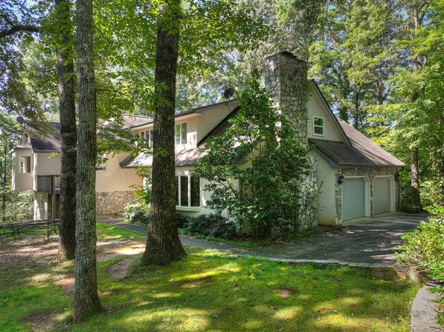 181 Mountain Tops Street, Blue Ridge, GA 30513