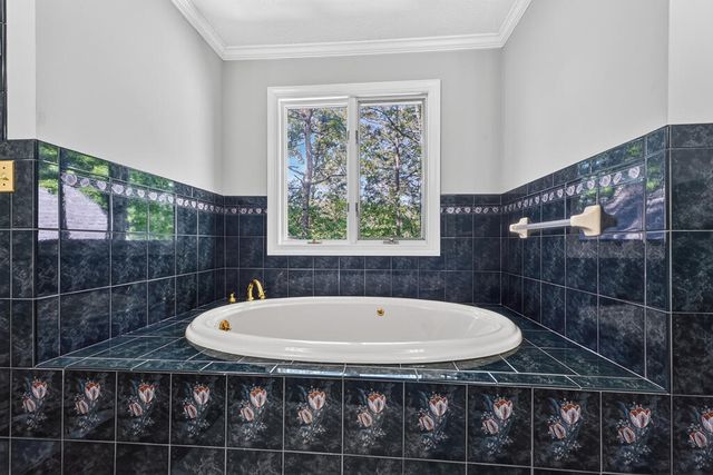 181 Mountain Tops Street, Blue Ridge, GA 30513