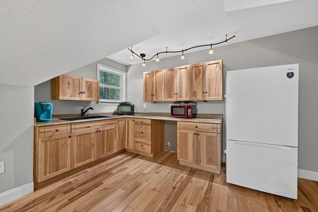 181 Mountain Tops Street, Blue Ridge, GA 30513