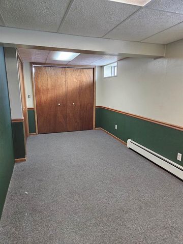 613 MCKINLEY AVENUE, Omro, WI 54963