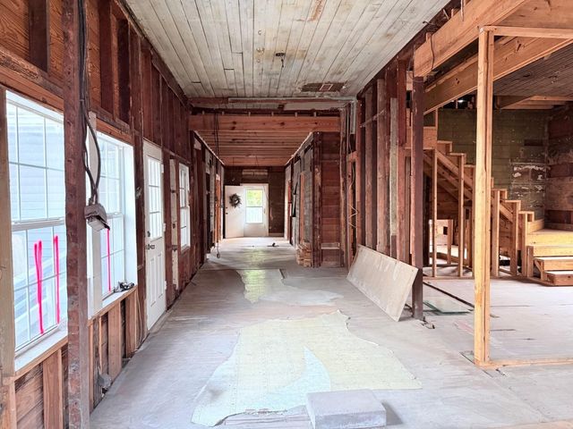 803 Brooks Street, Houston, TX 77009