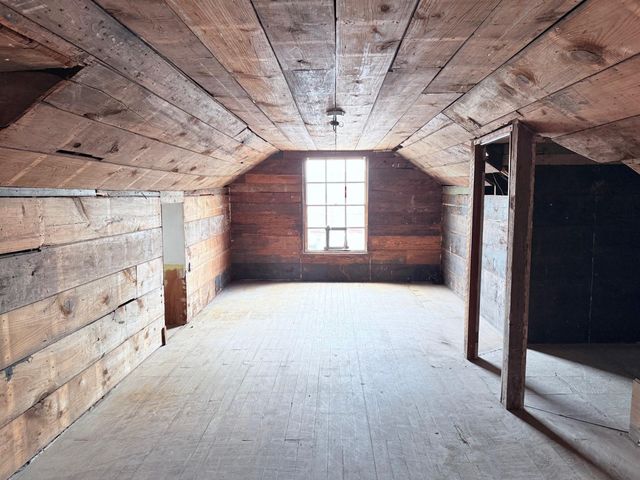 803 Brooks Street, Houston, TX 77009