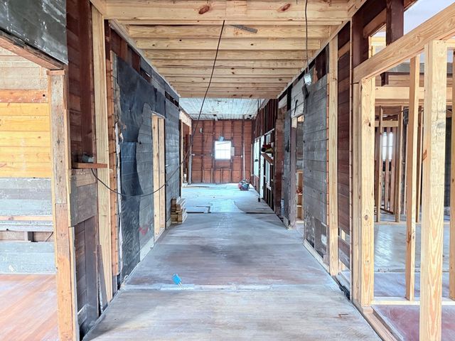 803 Brooks Street, Houston, TX 77009