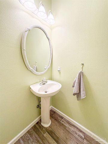 5416 Ponte Verde Dr, Pensacola, FL 32507