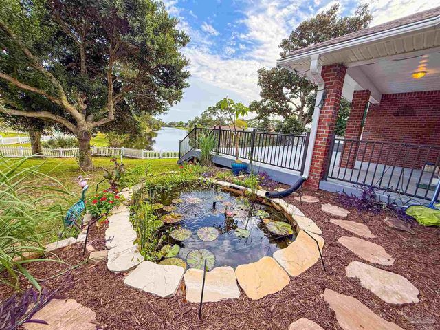 5416 Ponte Verde Dr, Pensacola, FL 32507