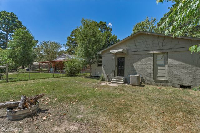 10461 Jersey Gold Road, Keithville, LA 71047