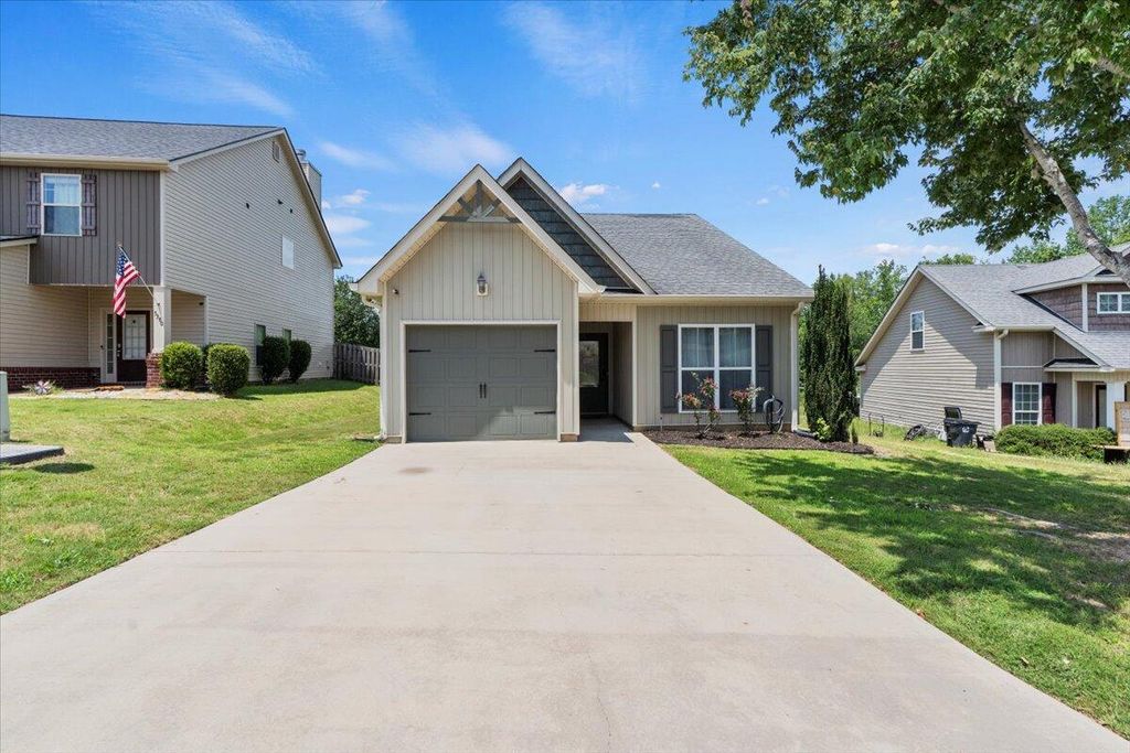 3382 Grove Landing Circle, Grovetown, GA 30813