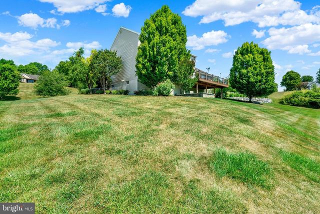 21 HILGERT AVE, Shillington, PA 19607